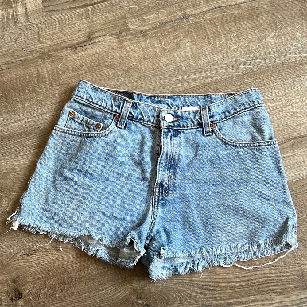 Vintage Levi’s shorts